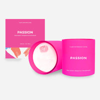 Jill & Ally Passion Crystal Manifestation Candle - Bergamot & Sandalwood Scented with Rose Quartz