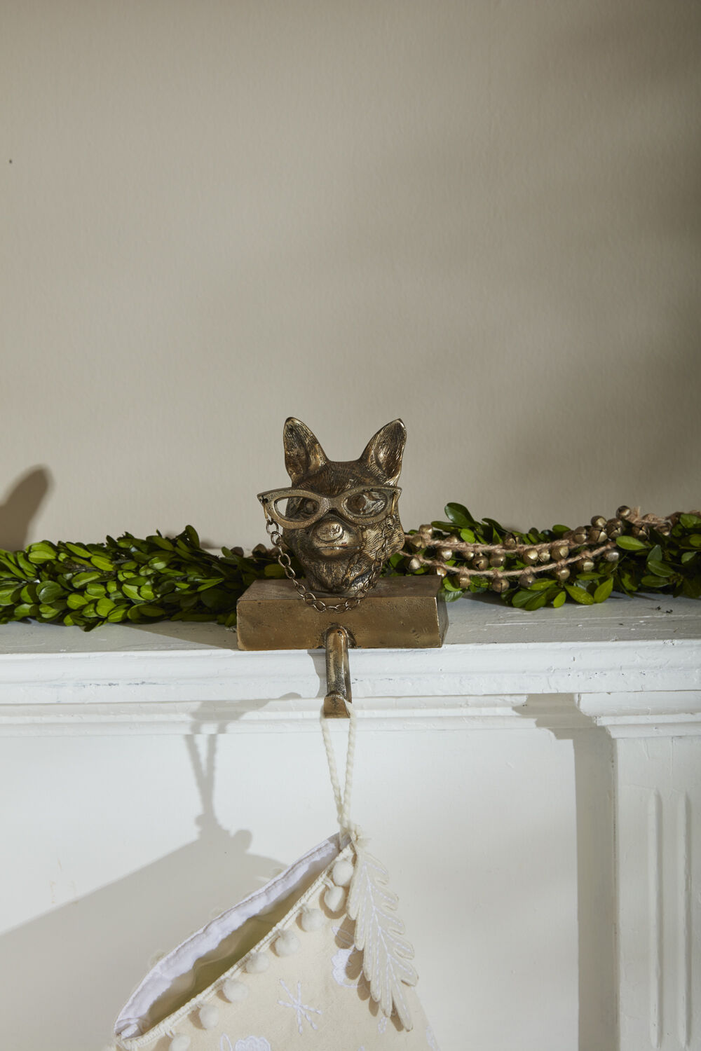 E+E Eloise the Fox Antiqued Gold Stocking Holder